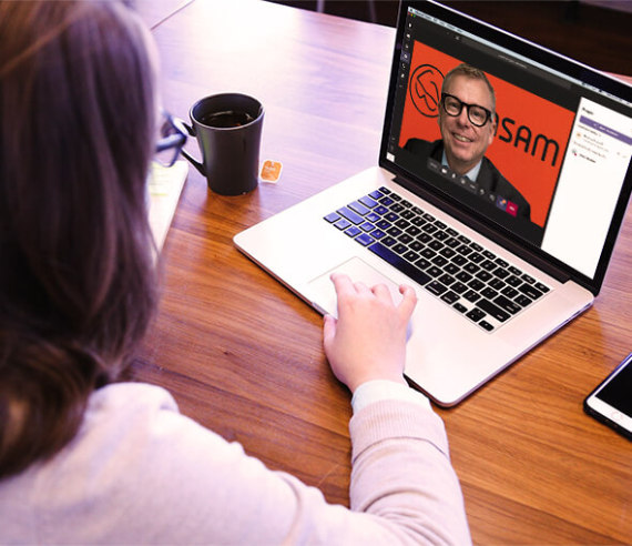 Håkan Broman i digitalt möte